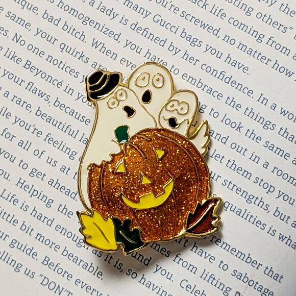 Vintage Jewelry - VINTAGE Enamel Glitter Pumpkin Ghost Halloween Pin Brooch